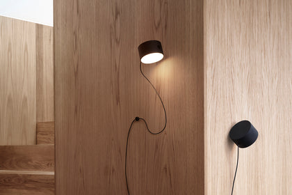 Post Wall Lamp
